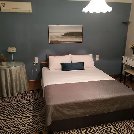 Linda's House 2 펜션 아기라